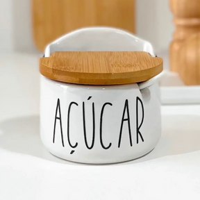 Kit Saleiro e Açucareiro Duo Luxo – Porcelana com Tampa de Bambu